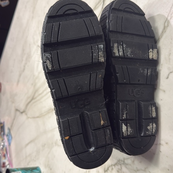 Used Women’s UGG Rain Boots Size 9 US - Picture 5 of 6